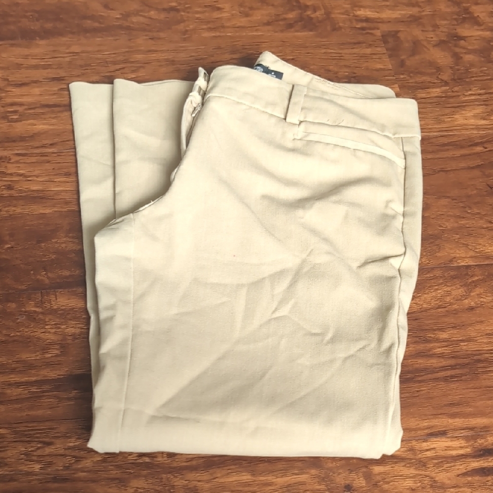New York & Company Cream Trousers Classic Design